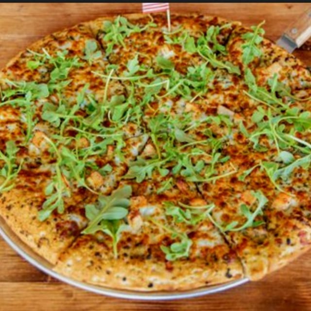 Pesto Chicken Pie (10").