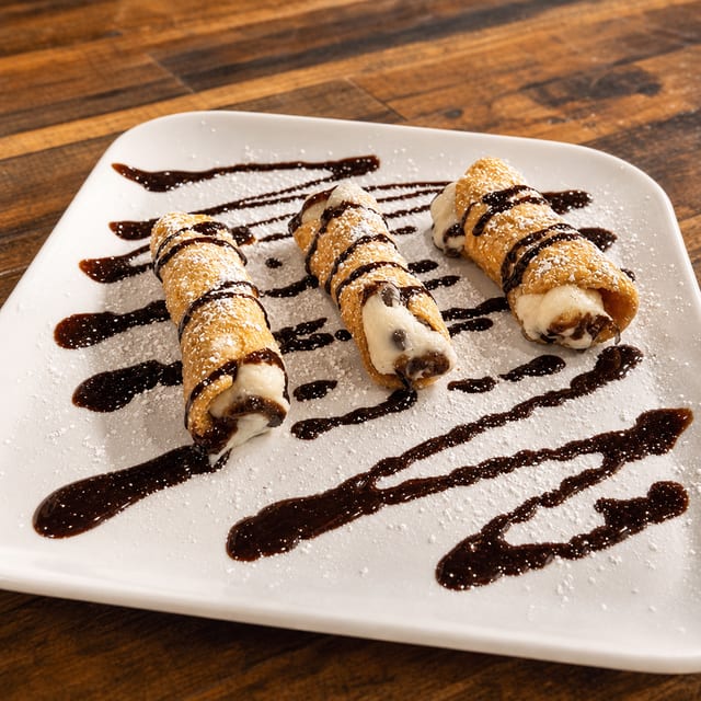 Gourmet Cannoli.